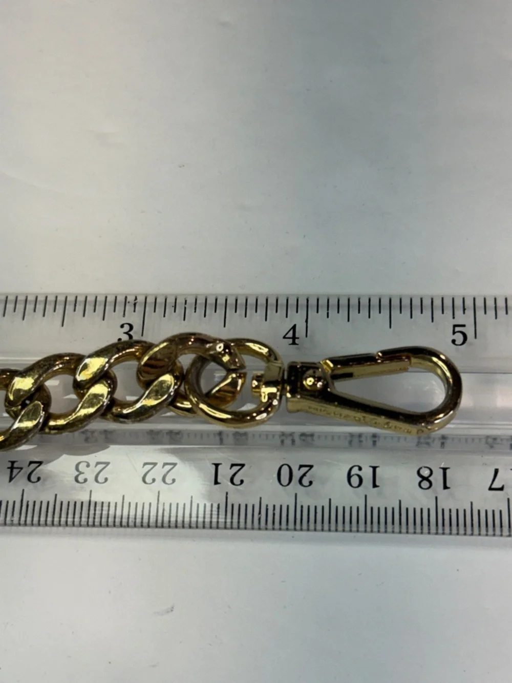 Michael Kors Gold MK Logo Keychain Heavy Chain Bag Charm Luxe - Picture 6 of 16